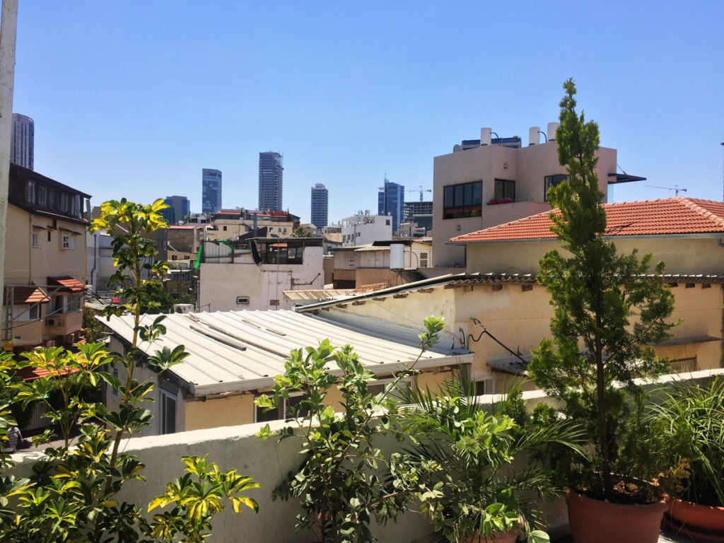 The rooftops of Kerem HeTemanim. The neighborhood has seen some intense gentrification in the past couple of years. Photo by Su Casa Tel Aviv Real Estate. All Rights Reserved. 